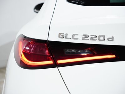 MERCEDES-BENZ GLC - 7