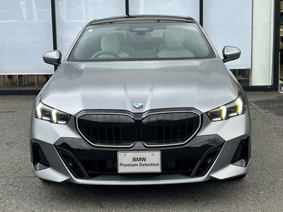 صورة مصغرة 13 لـ 2026 BMW 5 SERIES