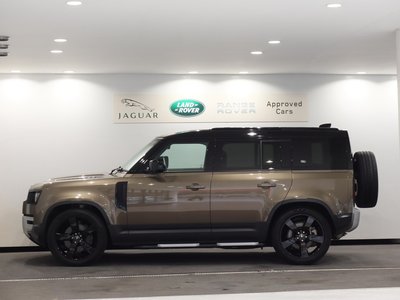 صورة 8 لـ 2021 LAND Rover DEFENDER