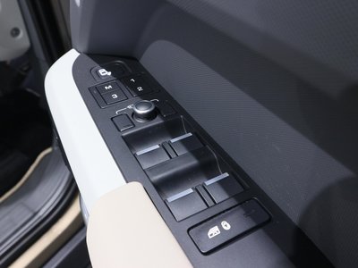صورة مصغرة 21 لـ 2021 LAND Rover DEFENDER