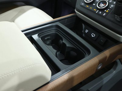 صورة مصغرة 38 لـ 2021 LAND Rover DEFENDER