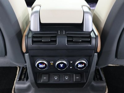 صورة مصغرة 39 لـ 2021 LAND Rover DEFENDER