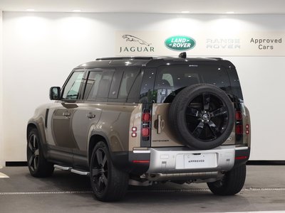 صورة 3 لـ 2021 LAND Rover DEFENDER