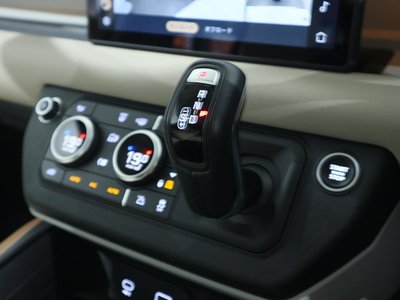 صورة مصغرة 36 لـ 2021 LAND Rover DEFENDER