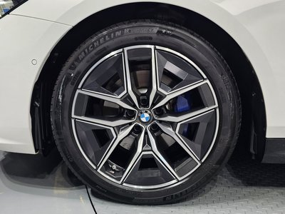 BMW 5 SERIES - 6
