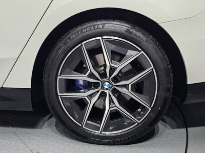 BMW 5 SERIES - 8
