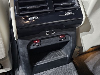 2024 BMW 5 SERIES — миниатюра 27