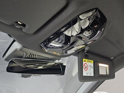 2024 BMW 5 SERIES — миниатюра 23
