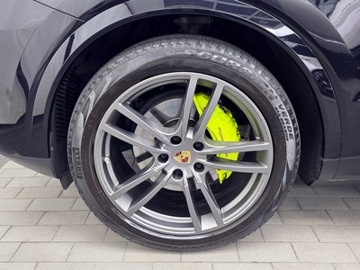PORSCHE CAYENNE - 6