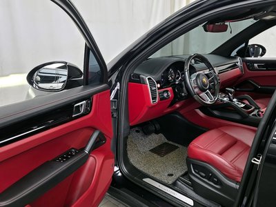 PORSCHE CAYENNE - 10