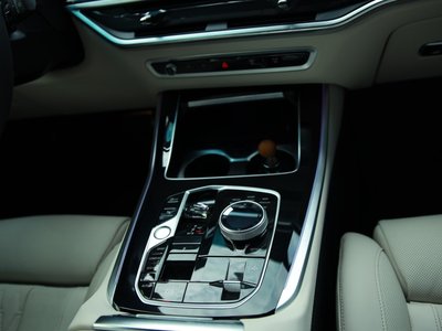 2025 BMW X5 — фото 9