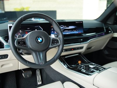 2025 BMW X5 — фото 10