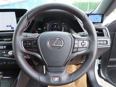 صورة مصغرة 26 لـ 2023 Lexus ES