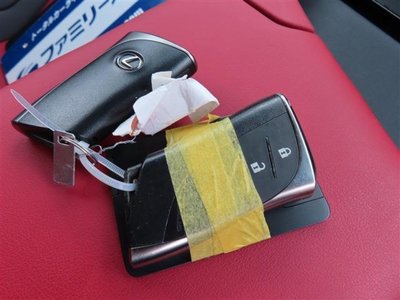 صورة مصغرة 31 لـ 2023 Lexus ES