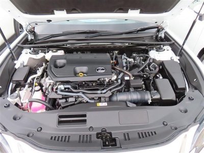 صورة مصغرة 13 لـ 2023 Lexus ES