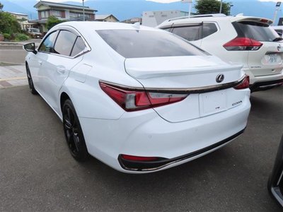 2023 Lexus ES 照片 3