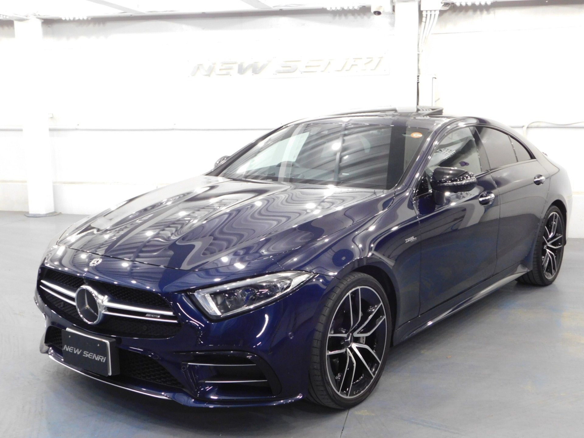 MERCEDES-BENZ CLS AMG - View 1