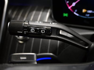 صورة مصغرة 32 لـ 2025 MERCEDES-BENZ C-CLASS