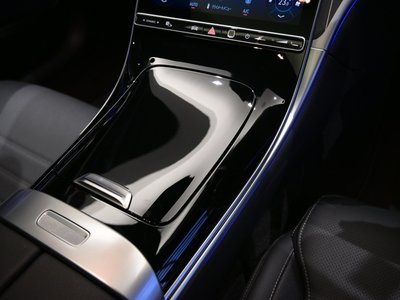صورة مصغرة 43 لـ 2025 MERCEDES-BENZ C-CLASS