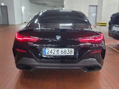 BMW 8 SERIES - 3