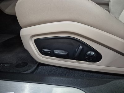 2025 Porsche TAYCAN 缩略图 12