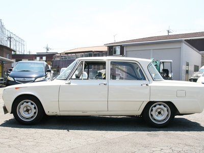 ALFA ROMEO JULIA - 5