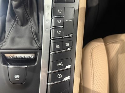 2020 Porsche MACAN 缩略图 15