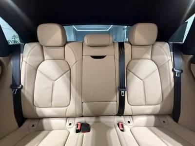 2020 Porsche MACAN 缩略图 18