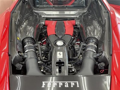 FERRARI F8 TRIBUTO - 9