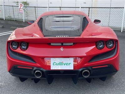 FERRARI F8 TRIBUTO - 5