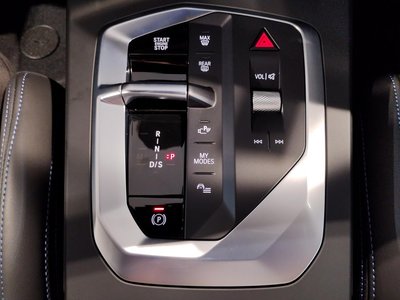 صورة مصغرة 47 لـ 2024 BMW 1 SERIES