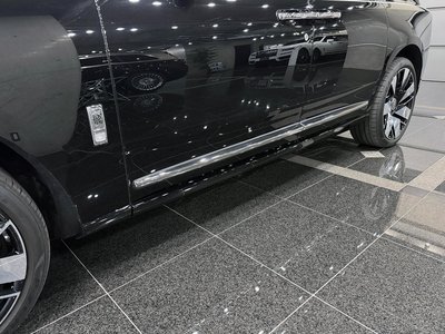 ROLLS-ROYCE CULLINAN - 5