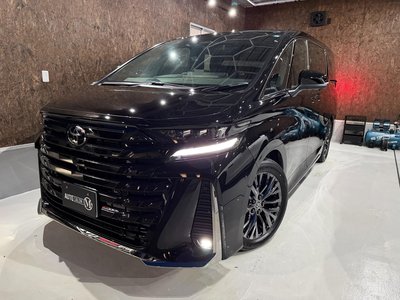 TOYOTA VELLFIRE - 1