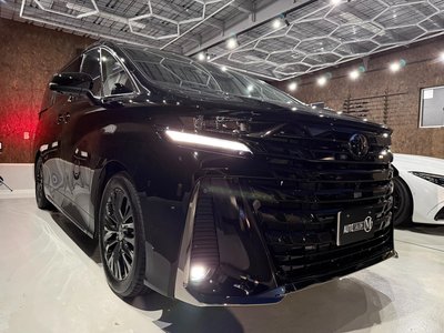 TOYOTA VELLFIRE - 5