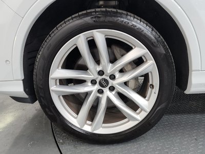 صورة 6 لـ 2023 AUDI Q7
