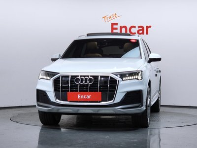 صورة 2 لـ 2023 AUDI Q7