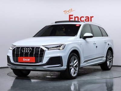 صورة 1 لـ 2023 AUDI Q7