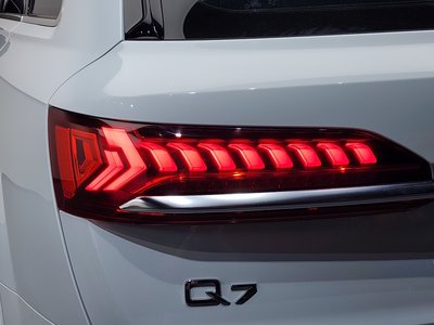 صورة 10 لـ 2023 AUDI Q7