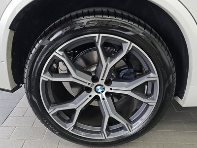 صورة 6 لـ 2025 BMW X5