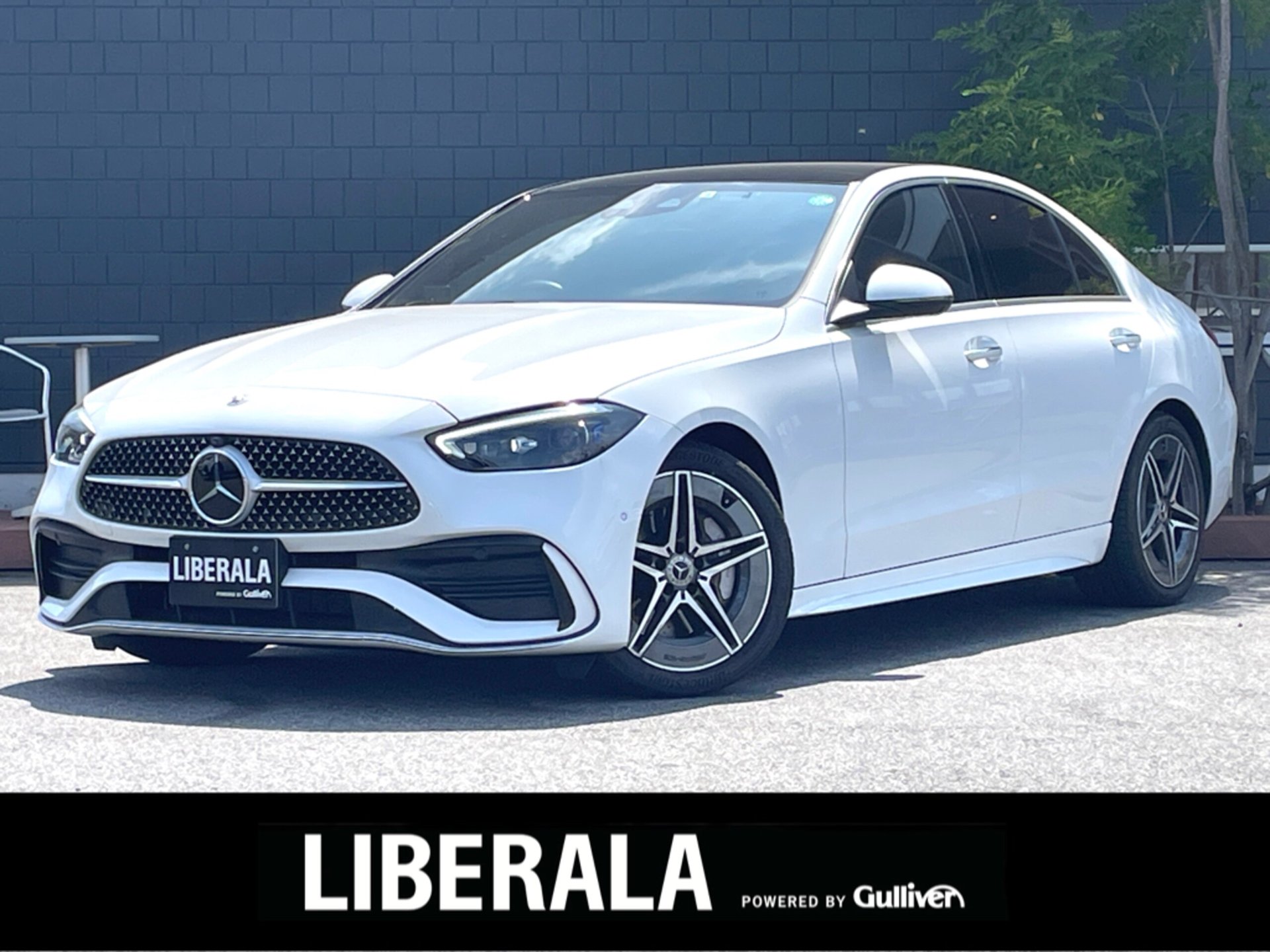 MERCEDES-BENZ C-CLASS - View 1