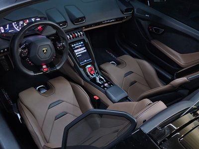 صورة مصغرة 12 لـ 2020 Lamborghini HURACAN