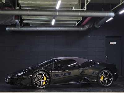 LAMBORGHINI HURACAN - 2