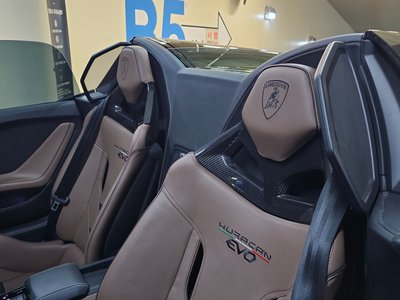 صورة مصغرة 11 لـ 2020 Lamborghini HURACAN