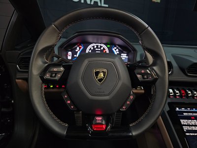 صورة مصغرة 14 لـ 2020 Lamborghini HURACAN