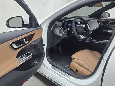 MERCEDES-BENZ E-CLASS - 10