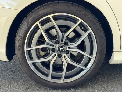 MERCEDES-BENZ E-CLASS - 6