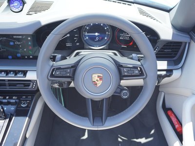 صورة مصغرة 18 لـ 2022 Porsche 911