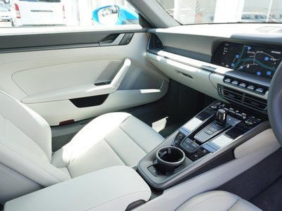 صورة مصغرة 27 لـ 2022 Porsche 911