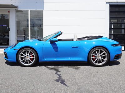 صورة 10 لـ 2022 Porsche 911