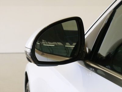 2024 Mercedes-BENZ E-CLASS photo 6